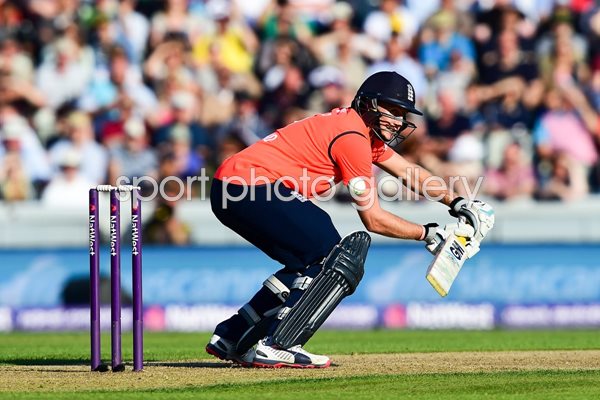 Joe Root England v New Zealand T20 Old Trafford 2015