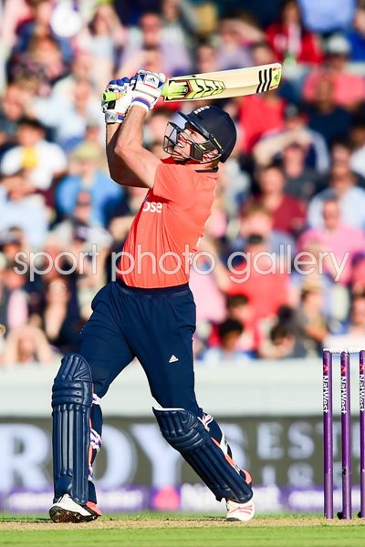 David Willey England v New Zealand T20 Old Trafford 2015
