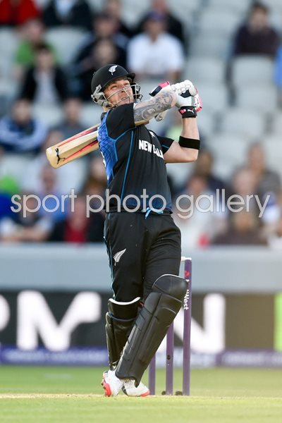 Brendon McCullum New Zealand v England T20 Old Trafford 2015