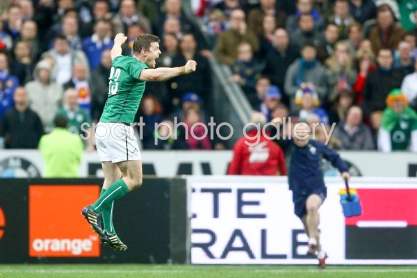 Brian O'Driscoll Ireland celebrates Six Nations 2014 win