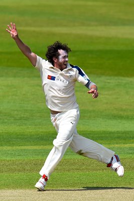  Ryan Sidebottom Yorkshire v Durham 2015