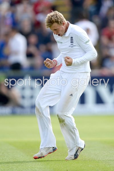 Joe Root Century England V Australia Cardiff 2015