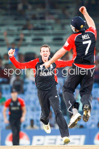 Graeme Swann Celebrates World Cup