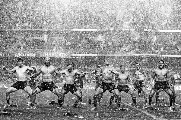 2014 Haka in the rain New Zealand