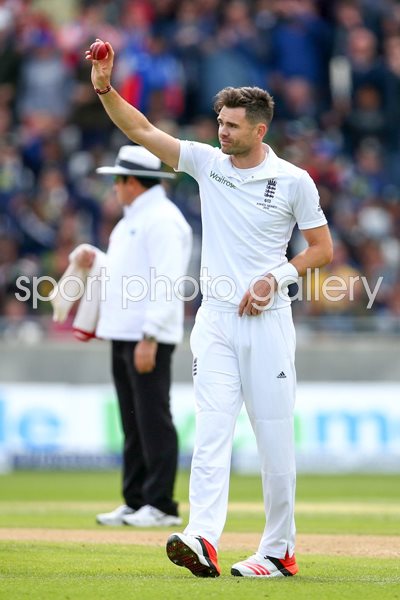 James Anderson 5 wickets England v Australia Edgbaston 2015