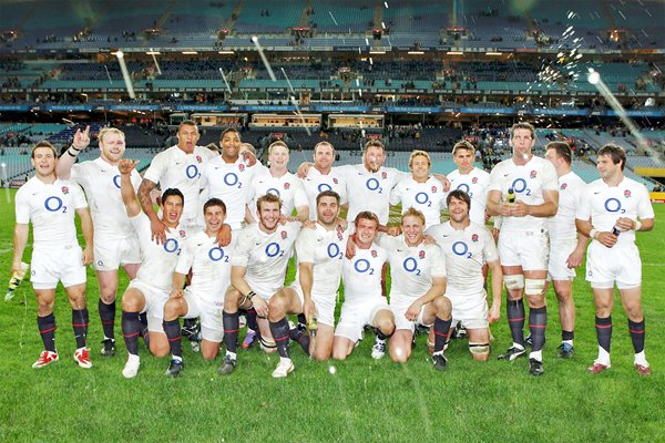 England celebrate win over Australia in Sydney 2010