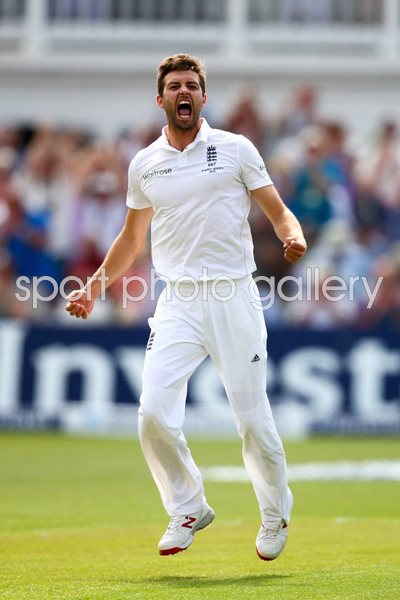 Mark Wood England Ashes Winning wicket Nottingham 2015