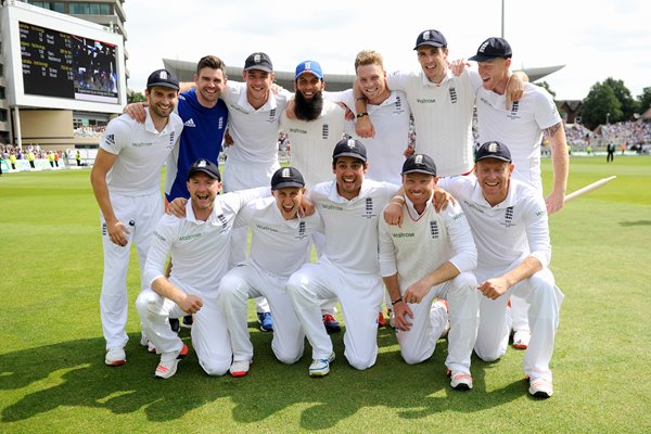   England Regain The Ashes Trent Bridge 2015