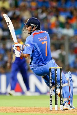 MS Dhoni India World Cup Final