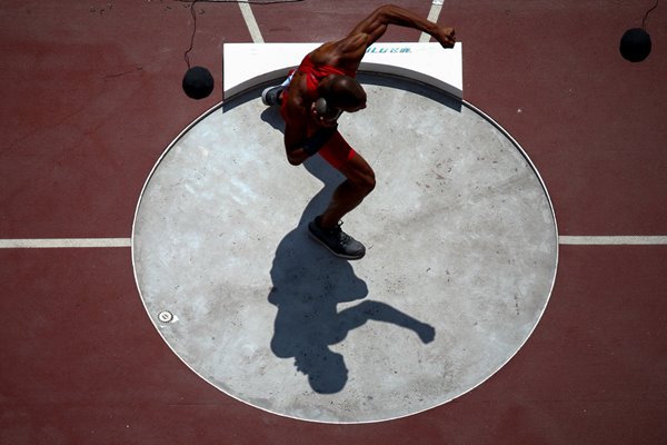 Ashton Eaton USA Decathlon Shot Put Beijing 2015