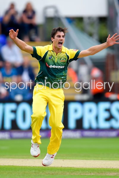 Pat Cummins Australia v England T20 Cardiff 2015