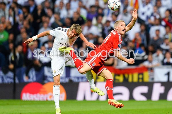 Schweinsteiger Bayern v Coentrao Real