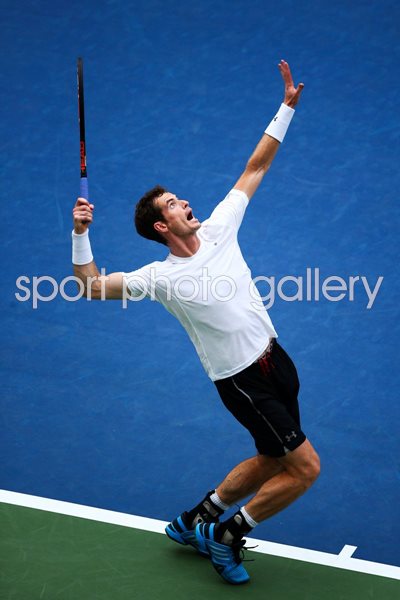Andy Murray serves 2015 US Open