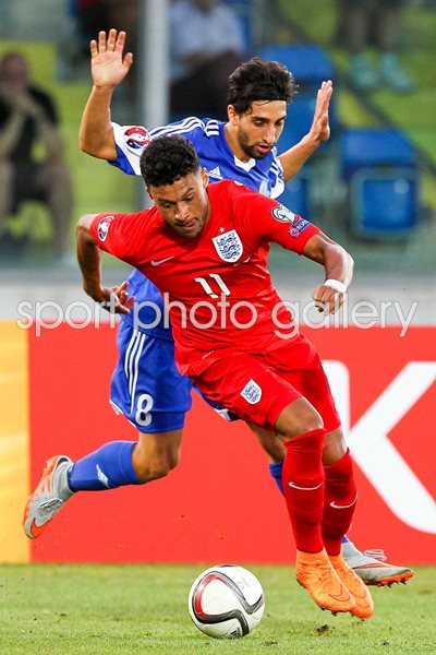 Alex Oxlade-Chamberlain England