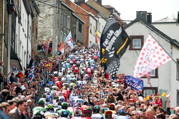 Peloton Col de Saint Roch 2014 Liege-Bastogne-Liege