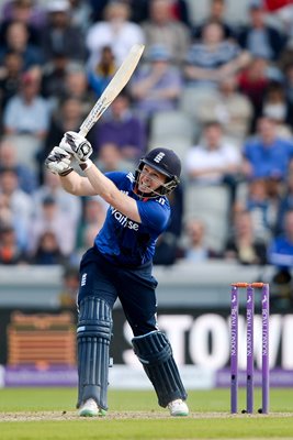 Eoin Morgan England v Australia Old Trafford 2015