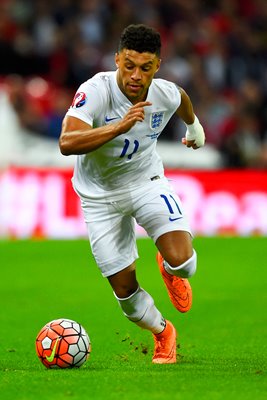 Alex Oxlade Chamberlain England Wembley 2015