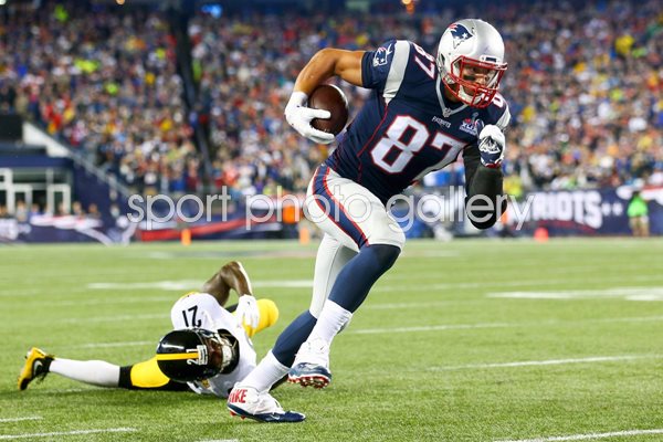 Rob Gronkowski New England Patriots v Pittsburgh Steelers