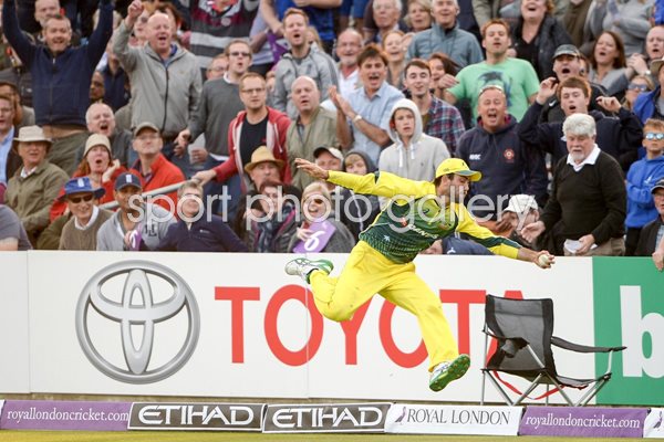 Glenn Maxwell Australia Boundary Catch Headingley 2015