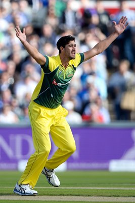Mitchell Starc Australia appeals ODI Old Trafford 2015