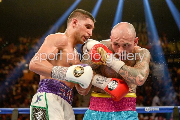 Amir Khan v Luis Collazo 2014