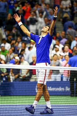 Novak Djokovic celebrates winning 2015 US Open