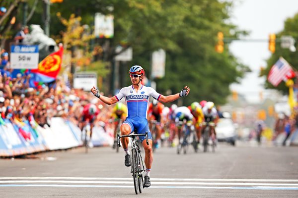 Peter Sagan wins Elite Man World Road Race
