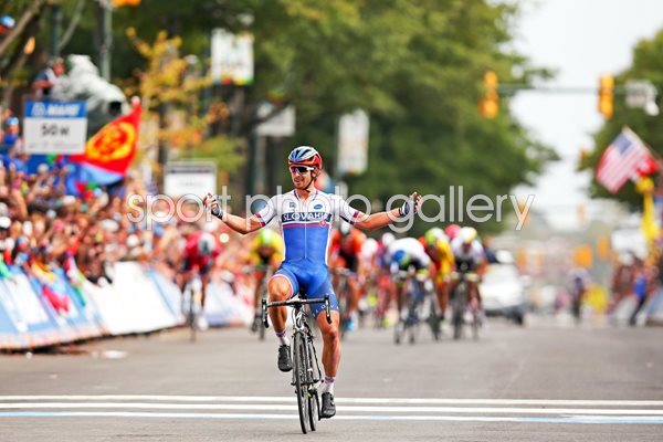 Peter Sagan wins Elite Man World Road Race