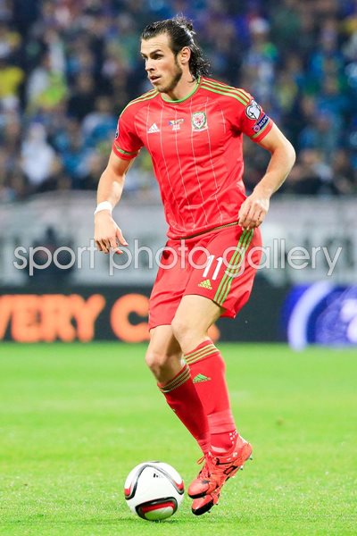 Gareth Bale Wales v Bosnia and Herzegovina EURO 2016 Qualifier
