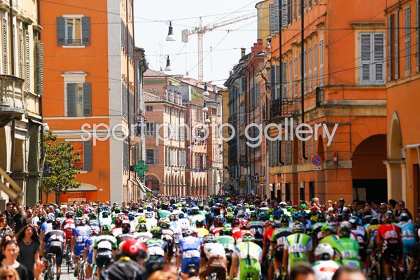 Stage 10 Start Modena 2014 Giro d'Italia 