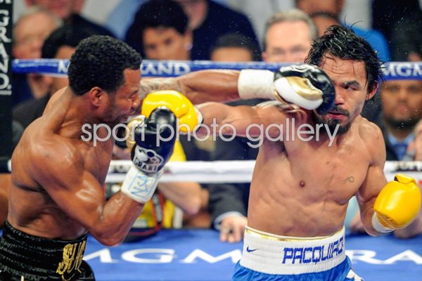Manny Pacquiao v Shane Mosley 2011