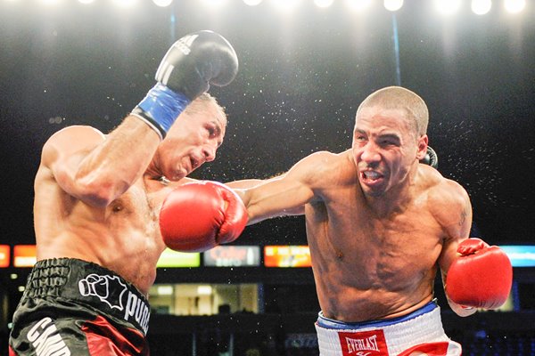 Andre Ward v Arthur Abraham 2011