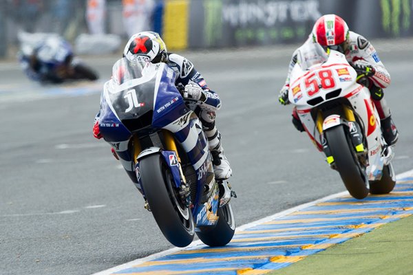 Jorge Lorenzo leads Marco Simoncelli Le Mans 2011