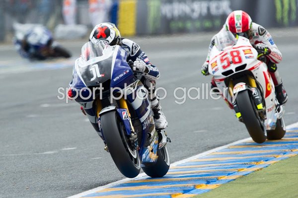 Jorge Lorenzo leads Marco Simoncelli Le Mans 2011