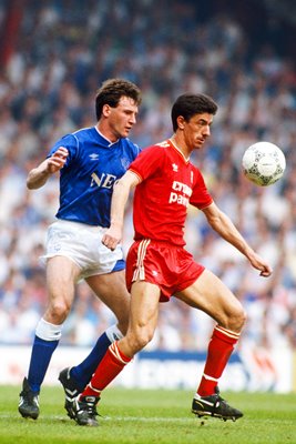 Ian Rush Liverpool v Dave Watson Everton