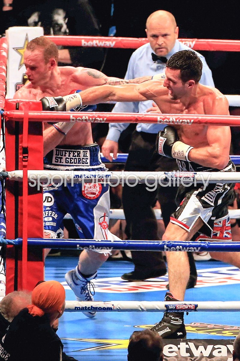 PHOTO PROOF GEORGE GROVES HAND SIGNED PHOTO COA BOXING CARL FROCH KNOCK DOWN 