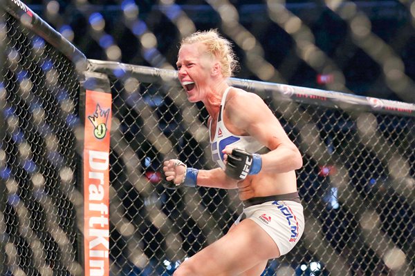 Holly Holm beats Ronda Rousey Melbourne 2015