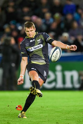 Dan Biggar Ospreys v Exeter Chiefs Champions Cup 2015