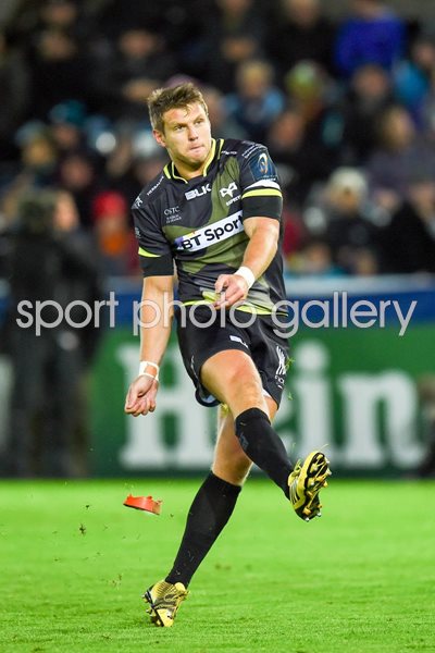 Dan Biggar Ospreys v Exeter Chiefs Champions Cup 2015