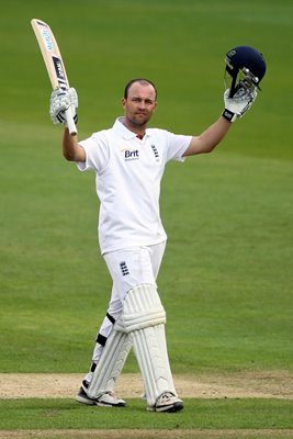 Jonathan Trott 203 v Sri Lanka 2011