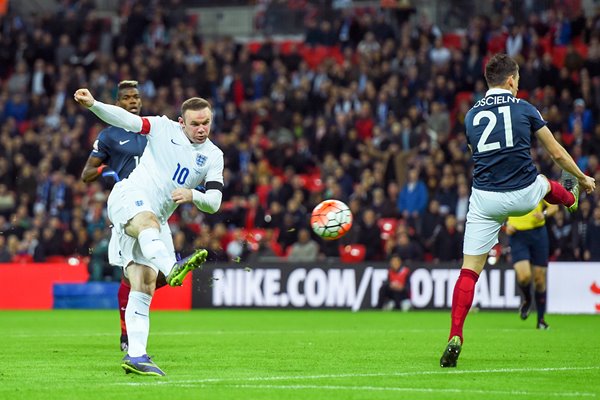 Wayne Rooney scores England v France Wembley 2015
