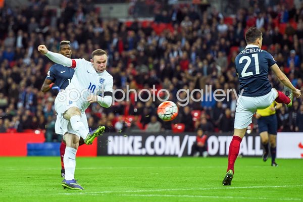 Wayne Rooney scores England v France Wembley 2015