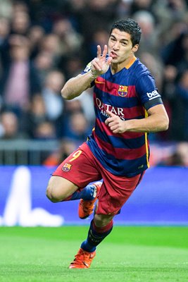 Luis Suarez Barcelona scores v Real Madrid El Classico 2015