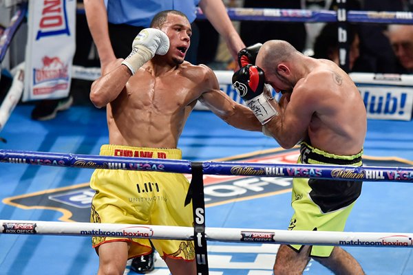 Chris Eubank Jr beats Gary O'Sullivan London 2015