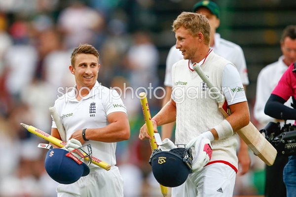 Joe Root and James Taylor England Series Win 2016
