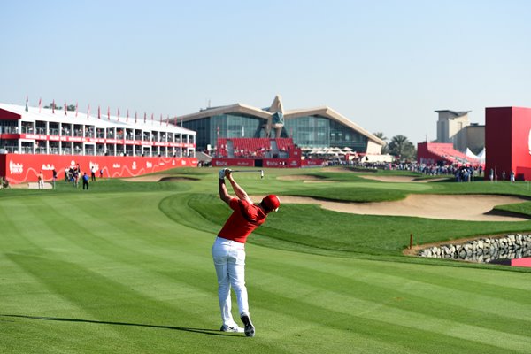 Rory McIlroy 18th Abu Dhabi Golf Club 2016