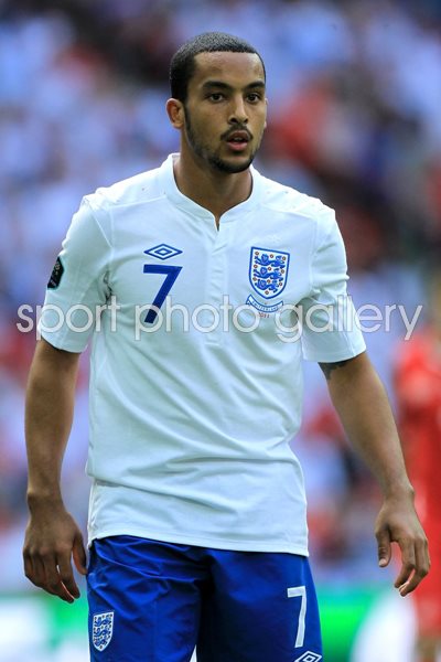 Theo Walcott England v Switzerland 2011