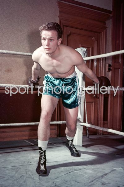 Henry Cooper in training 1960