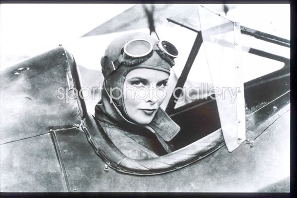 Katharine Hepburn in a plane