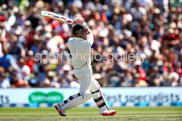Brendon McCullum New Zealand century v Australia